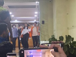 Video Nikita Mirzani Ditahan Kasus Pemerasan Bos Skincare