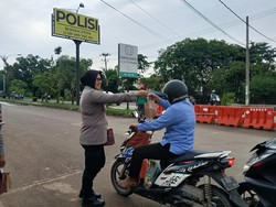 Menggugah Senyum Warga Indramayu di Bulan Ramadan