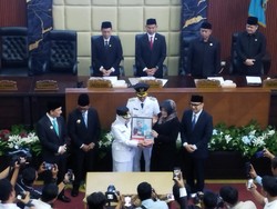 Raden Dewi Jalani Sertijab Bupati Pandeglang dari Irna Narulita
