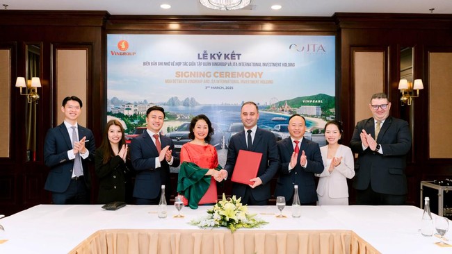 Vingroup membuka peluang investasi strategis melalui penandatanganan Nota Kesepahaman bersama perusahaan investasi global, JTA Investment Qatar, baru-baru ini.