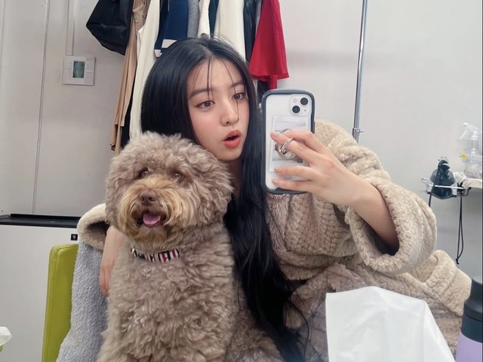 Wajahnya kerap muncul dalam majalah fashion ternama seperti Vogue, Elle, Harpes Bazaar, dan majalah fashion lokal Jepang lain./ foto: instagram.com/koki