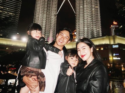 Graziella Bible Anak Felicya Angelista Mulai Suka Makeup, Intip 7 Potret Cantiknya