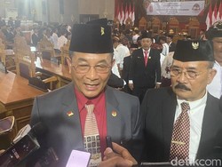 Gede Dana Berharap Gus Par-Pandu Lanjutkan Program AJP di Karangasem