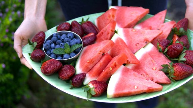 10 Rekomendasi Buah Kaya Air, Cocok Dikonsumsi saat Sahur agar Tubuh Terhidrasi