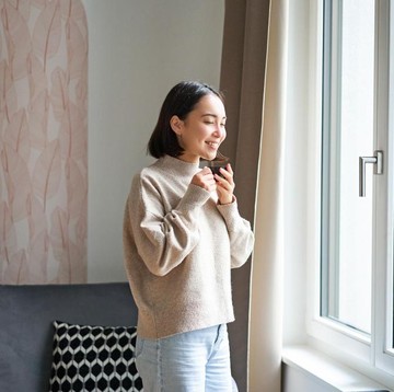 Ini 5 Kebiasaan yang Tak Disadari Orang Berintelektual Tinggi, Salah Satunya Hobi Bicara Sendiri!