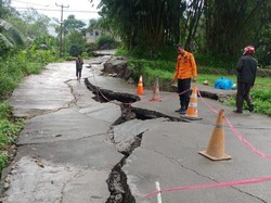 Tanah Bergerak di Bojong Koneng, Bupati Bogor Buka Opsi Relokasi Warga