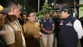 Sinergi Kemensos-BNPB Atasi Banjir: Logistik hingga Modifikasi Cuaca