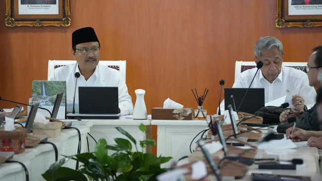 Sekolah Rakyat dihrapkan meningkatkan akses pendidikan bagi masyarakat kurang mampu, membangun daya saing, dan mewujudkan Indonesia Emas 2045.