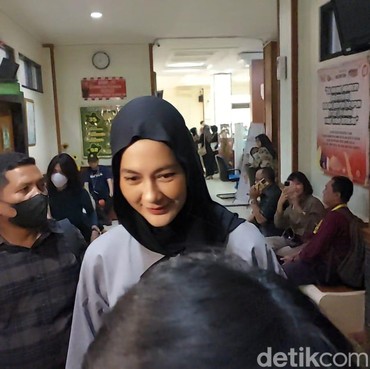 Paula Verhoeven Dinyatakan Terbukti Selingkuh, Tya Ariestya: Bertubi-tubi Ujiannya