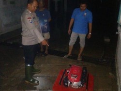 Mesin Pompa Terbakar Saat Sedot Air di Basement RSUD Bekasi