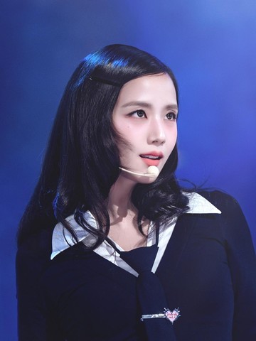 Mudah Ditiru, Ini 5 Gaya Rambut Jisoo BLACKPINK di Era 'AMORTAGE'