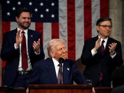 Trump Tegaskan Ambisi Kuasai Greenland: Kami Akan Buat Anda Kaya!