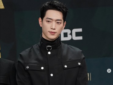 img-title 7 Drakor Seo Kang Joon yang Nggak Kalah Seru dari Undercover High School