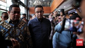 Anies: Revisi UU TNI Mestinya Dibahas di Warung Kopi