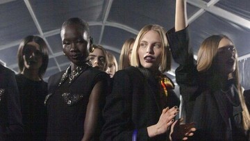 Menjadi Pusat Perhatian: 5 Tren Makeup Penuh Keberanian dari Milan Fashion Week Fall 2025!