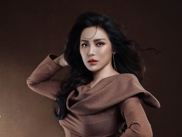 img-title Singgung Masalah Pemblokiran Rekening, Jessica Iskandar Pilih Foya-foya