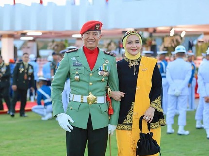 Juliana Moechtar Jadi Ibu Persit Setia Dampingi Suami, Ini 5 Potret Terbarunya