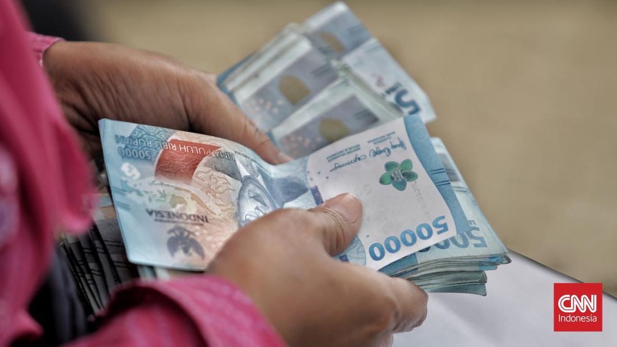 3 Tips Menyiapkan Bantalan Uang Pengaman di Tengah Badai PHK Buruh RI