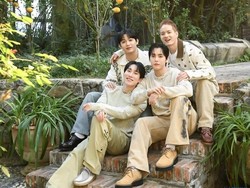 Lirik Lagu Love Today - BTOB