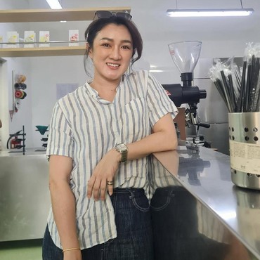 Profil & Agama Melly Mono Disebut Inspirasi Lagu 'Yang Terdalam' Ciptaan Ariel NOAH