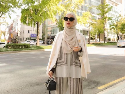 5 Potret OOTD Modest Fashion Shireen Sungkar, Inspirasi Outfit di Bulan Ramadhan