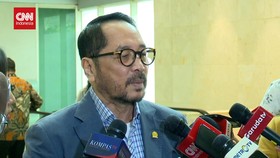 VIDEO: Komisi II Bingung Soal Denda Kades Kohod dari Menteri KKP