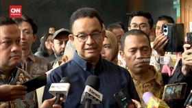 VIDEO:Anies Baswedan Hadiri Sidang Tom Lembong: Datang Sebagai Sahabat