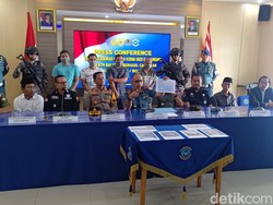 Lanal Banyuwangi Tangkap 4 Pelaku Bom Ikan di Konservasi Terumbu Karang