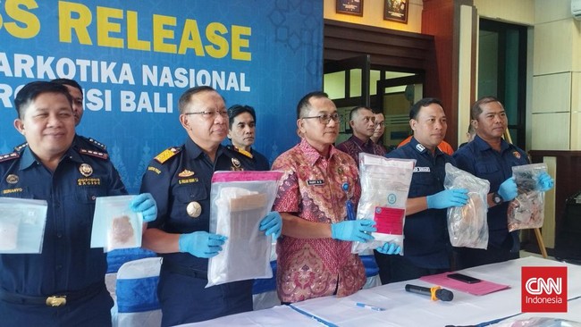 Seorang WNA Malaysia ditangkap BNN Provinsi Bali karena kedapatan menyelundupkan 11,84 gram sabu di alat kelaminnya.