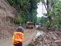 Sempat Lumpuh gegara Longsor, Akses Cianjur-Sindangbarang Normal Kembali