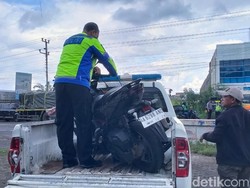 Brakk! 2 Pemotor Tewas Usai Tabrak Truk Boks di Jalan Lingkar Klaten