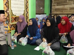 Safari Ramadan, Polresta Malang Kota Bukber dengan Anak Yatim Piatu