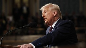 Trump Minta Lukisan Dirinya di Gedung DPR Dicopot Gegara Tak Mirip
