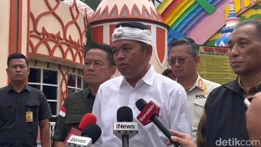 Dituding 'Gubernur Konten', Penghasilan Dedi Mulyadi dari YouTube Ditaksir Miliaran