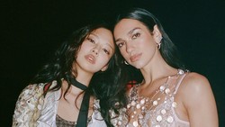 Lirik Lagu Handlebars - JENNIE feat. Dua Lipa