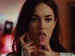 Megan Fox Kerasukan Setan di Jennifers Body Dibuat Sekuel