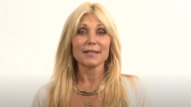 Pamela Bach Baywatch Meninggal Akibat Bunuh Diri