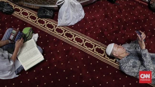 FOTO: Salat Jumat Pertama Ramadan 1446 H di Masjid Istiqlal
