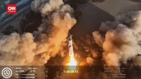 VIDEO: Detik-detik Roket Starship SpaceX Berputar Sebelum Meledak