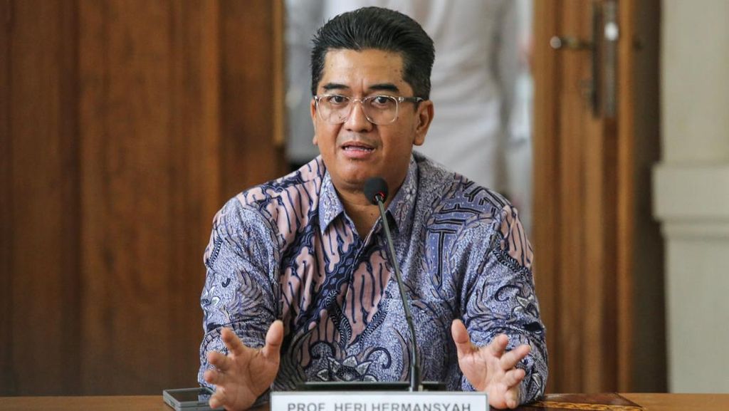 Geger Grup Chat Pelecehan Mahasiswa FH, Rektor UI Buka Suara