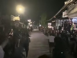 Viral Aksi Remaja Balap Lari Jelang Sahur di Kota Batu