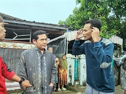 Anak-Istri Tewas Diterjang Banjir, Aang Cuek hingga Bikin Geram Warga