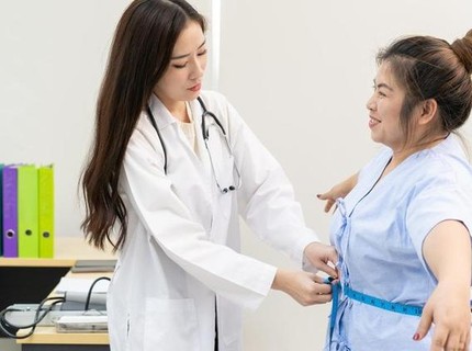 Ingin Singkirkan Lemak Perut dengan Liposuction, Perempuan Ini Malah Berakhir Tak Bisa Hamil