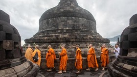 FOTO: Biksuni dari 11 Negara Peringati Hari Perempuan di Borobudur