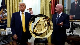 Infantino di Hadapan Donald Trump: Amerika Bisa Juara Piala Dunia 2026