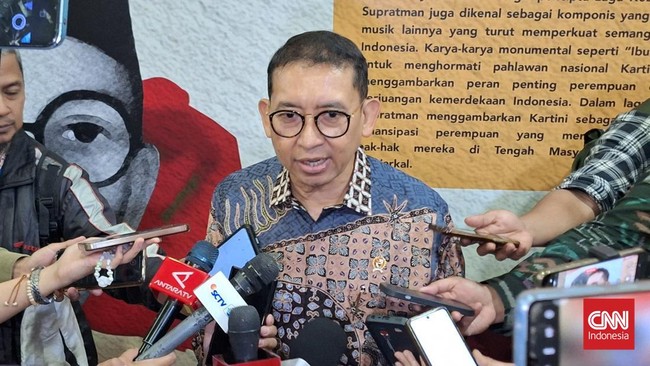 Menbud Fadli Zon ingin mengumpulkan musisi di Indonesia membahas hak cipta laku bersama Kemenhumkam dan Lembaga Manajemen Kolektif Nasional.