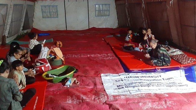 Pemerintah dipastikan selalu hadir dalam setiap situasi darurat untuk memastikan masyarakat terdampak mendapatkan perlindungan dan bantuan yang dibutuhkan.