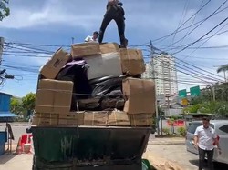 Belasan Motor Curian yang Diamankan di Jakbar Dikamuflase Kardus Buku