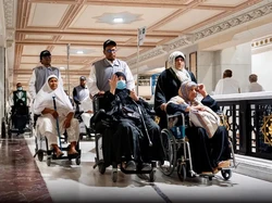 Biaya dan Cara Sewa Kursi Ruda dan Skuter untuk Tawaf dan Sai