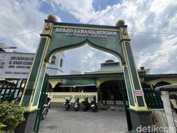 Melihat Masjid Lama Gang Bengkok, Dibiayai Pakai Dana Saudagar Kaya Tiongkok